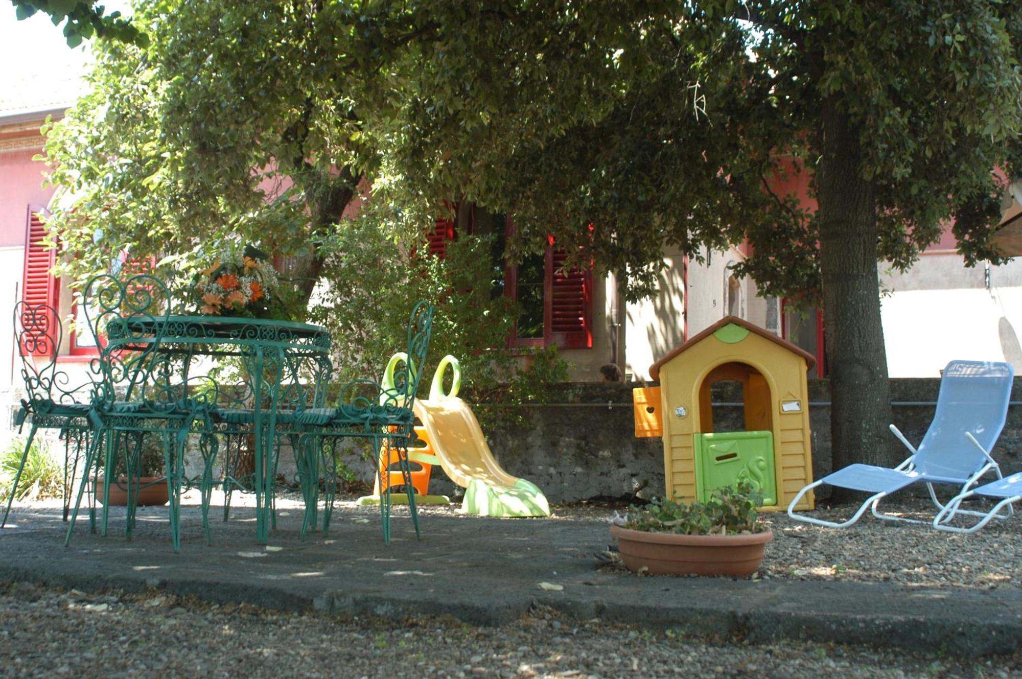 B&B Sotto I Pini Zafferana Etnea Exterior foto